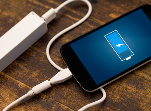 Φορτίζει τα smartphones σε 1 λεπτό