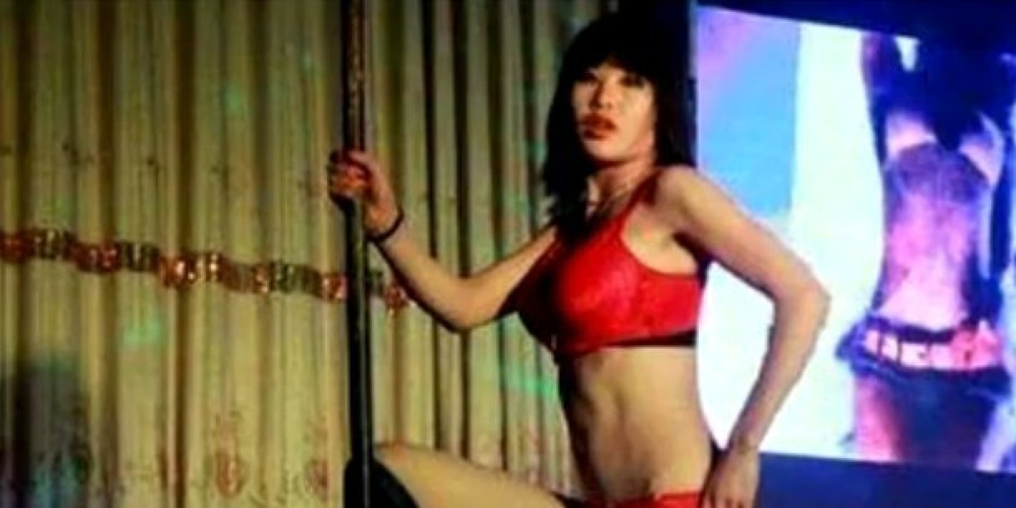 Τέλος το στριπτίζ στις… κηδείες στην Κίνα