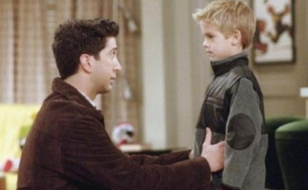 Πως είναι σήμερα ο γιος του Ρος από τα “Φιλαράκια” – ΦΩΤΟ