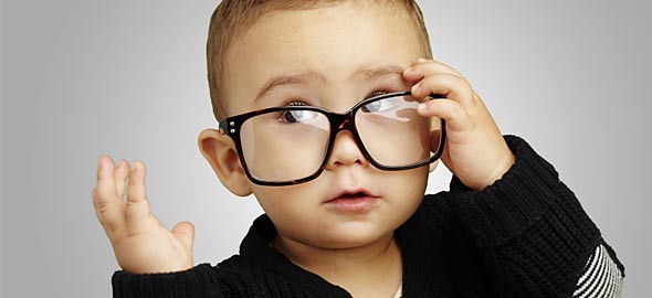 Πότε πρέπει να πάμε ένα παιδί στον οφθαλμίατρο;