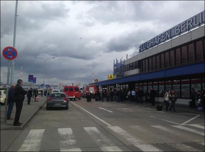 Βερολίνο – Εκκενώθηκε το αεροδρόμιο λόγω ύποπτης αποσκευής