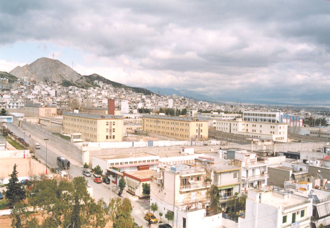 Με πορεία διαμαρτυρίας ξεκινά η δίκη της Χρυσής Αυγής