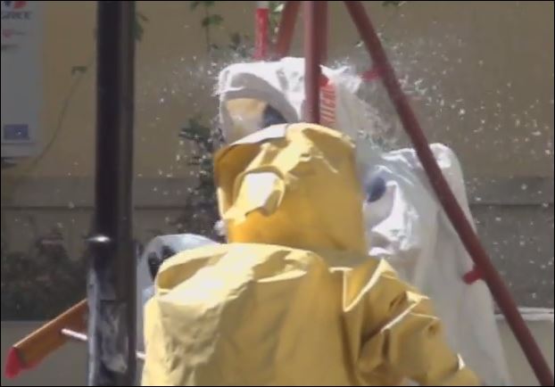 Ολόκληρη η επιχείρηση της ΕΜΑΚ για τον φάκελο στην Ευελπίδων – ΒΙΝΤΕΟ