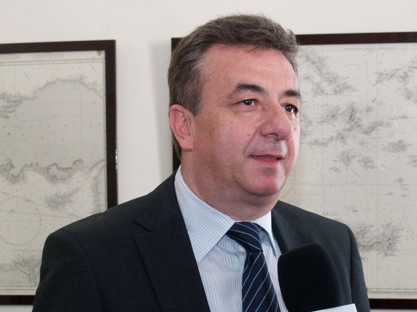 Διασφαλίσεις για τα ταμειακά διαθέσιμα ζητά ο Αρναουτάκης