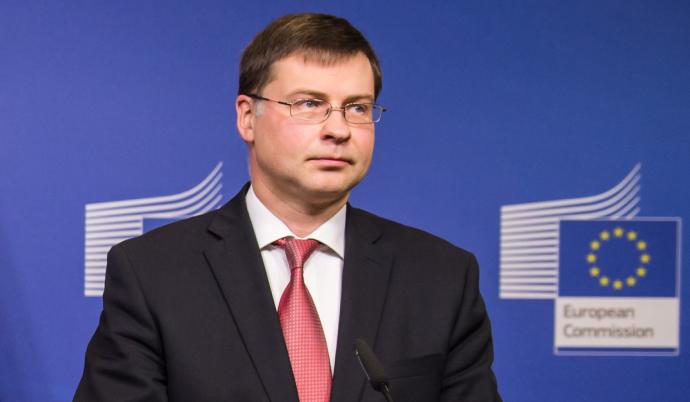 Ντομπρόβσκι: Οι συμφωνημένες προτάσεις να εγκριθούν από τη Βουλή