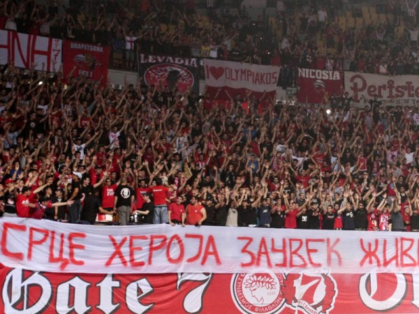 Με γεμάτο ΣΕΦ για το 2-1 κόντρα στην Μπαρτσελόνα