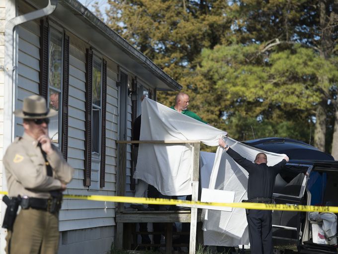 Βρέθηκαν νεκροί ο πατέρας και τα 7 παιδιά του – ΦΩΤΟ