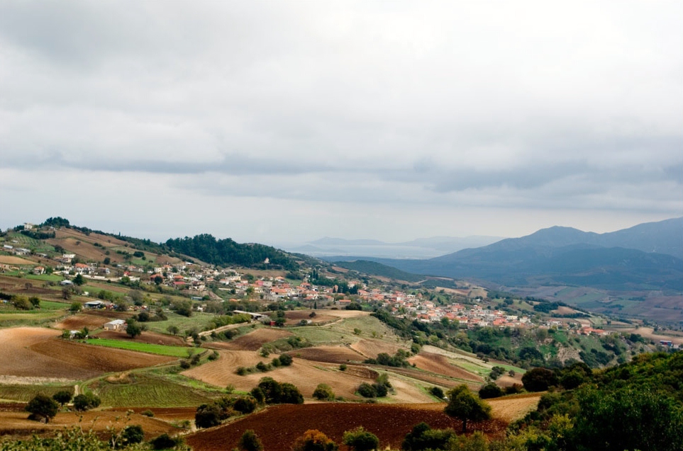 “Από το πρωί δεν έχουμε δει τους γονείς της Σταμάτη” λένε οι γείτονες τους στο Ζέλι