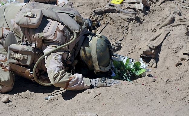 Η ISIS έθαψε 1.700 Ιρακινούς σε ομαδικούς τάφους – ΦΩΤΟ