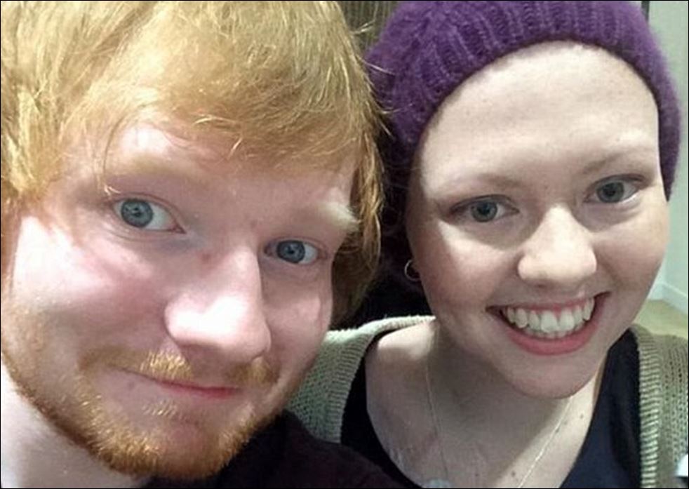 Ο τραγουδιστής που προκάλεσε συγκίνηση στο διαδίκτυο – ΦΩΤΟ