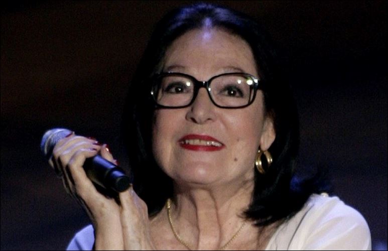 Αποθεώθηκε η Νάνα Μούσχουρη στην Αυστραλία