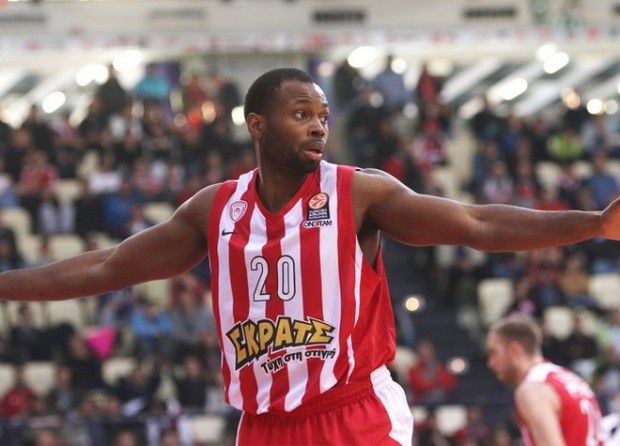 Χωρίς Λαφαγιέτ στο ντέρμπι ο Ολυμπιακός