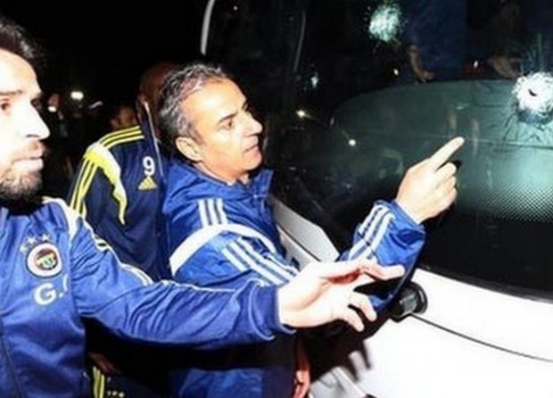 Βρέθηκε το όπλο της επίθεσης στο πούλμαν της Φενέρ