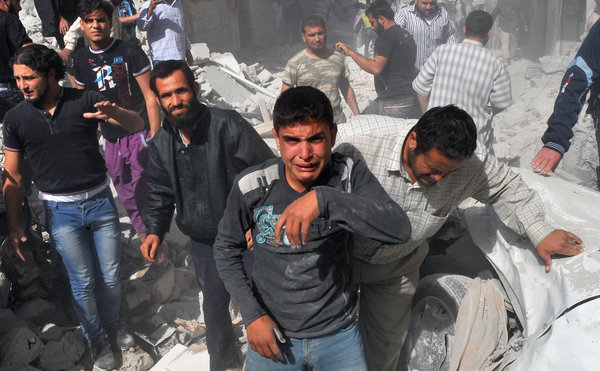 Συρία: 48 άμαχοι νεκροί από αεροπορικούς βομβαρδισμούς