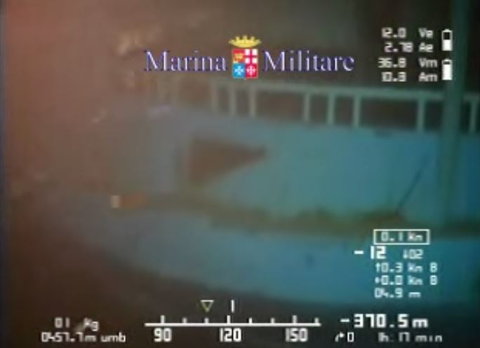 Δείτε το πρώτο υποβρύχιο βίντεο από το ναυάγιο με τους 900 νεκρούς μετανάστες – ΒΙΝΤΕΟ