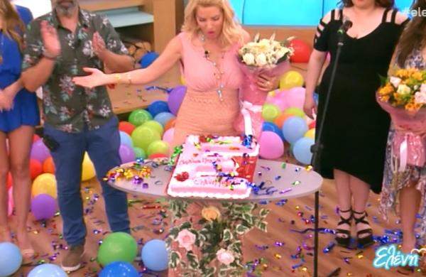 Οι φωτογραφίες που πόσταρε η Μενεγάκη για τη γιορτή της