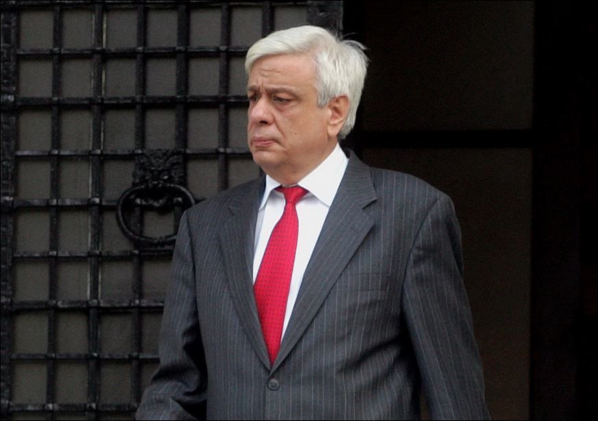 Ο Παυλόπουλος στηρίζει το Χαμόγελο του Παιδιού