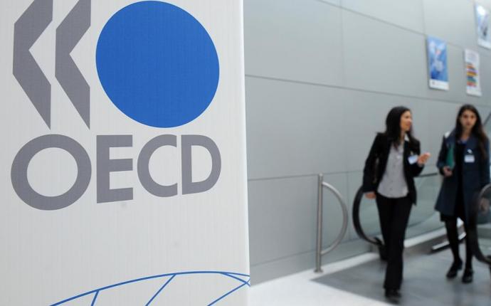 ΟΟΣΑ: Ένας στους δύο Έλληνες είναι δυσαρεστημένος από την ζωή του