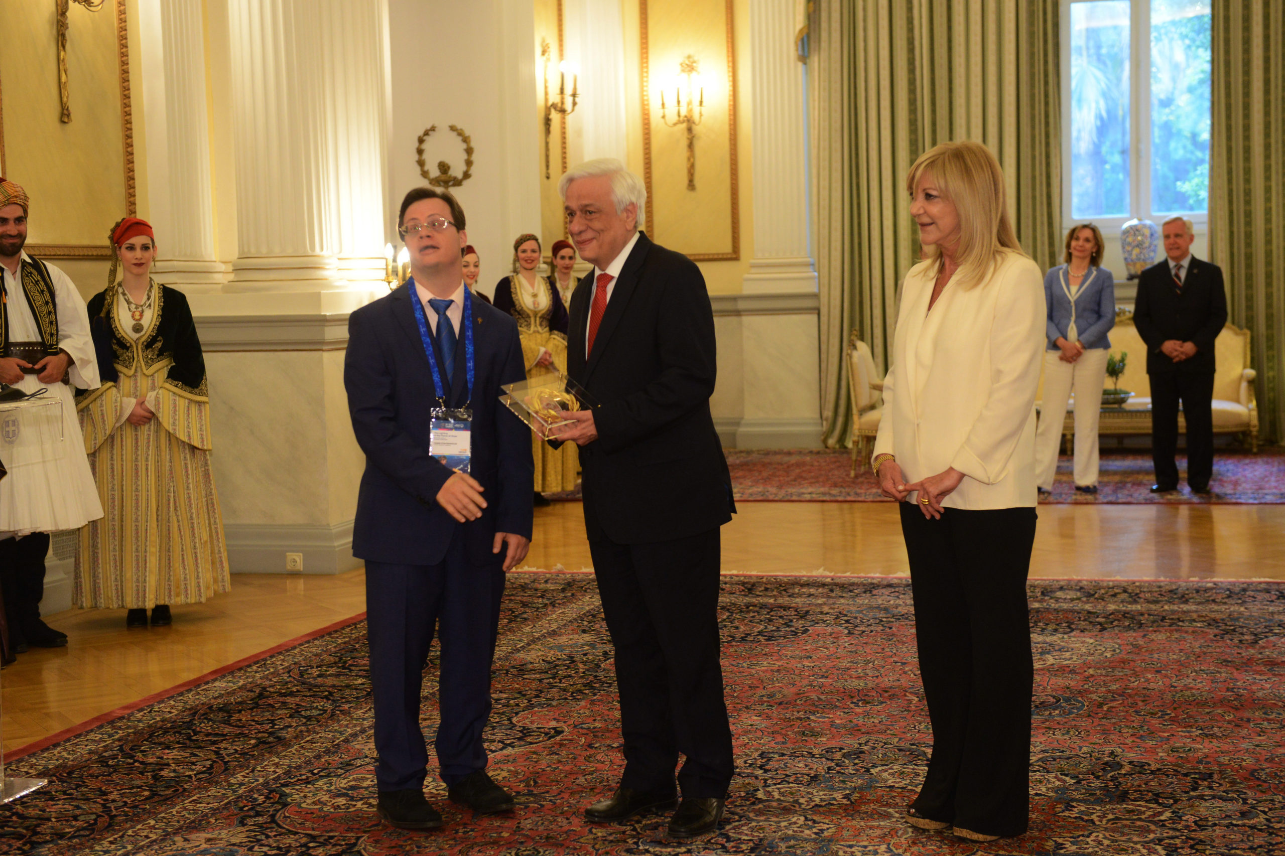 Συνάντηση του Παυλόπουλου με τα μέλη της Διεθνούς Επιτροπής των Special Olympics – ΦΩΤΟ