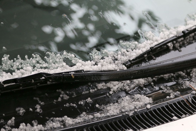 Επιδεινώνεται ο καιρός – Έρχεται χαλάζι