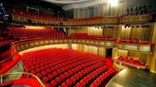 Έφυγε από τη ζωή η Μυρτώ Δουλή