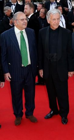 Ο Ξυδάκης στο κόκκινο χαλί των Καννών – ΦΩΤΟ