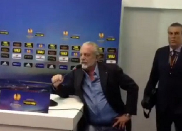 Έξαλλος ο πρόεδρος της Νάπολι με τον Πλατινί