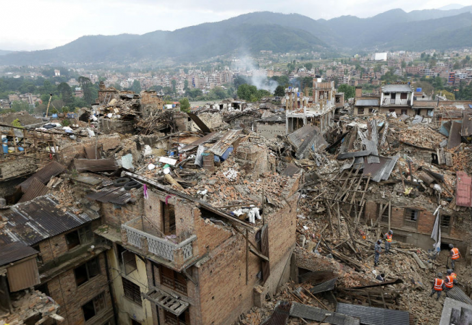 Τα ρίχτερ “γκρέμισαν” την οικονομία του Νεπάλ