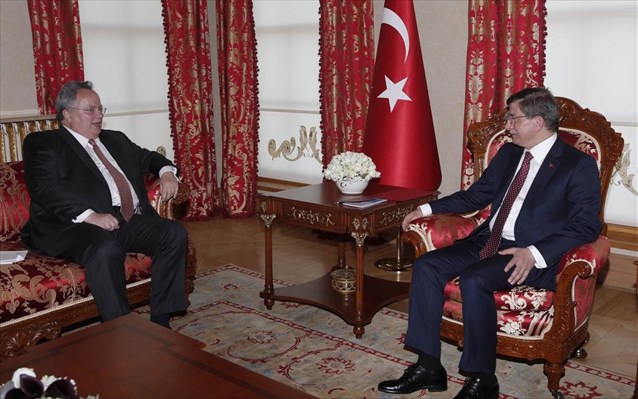 Τι συζήτησαν Κοτζιάς – Νταβούτογλου