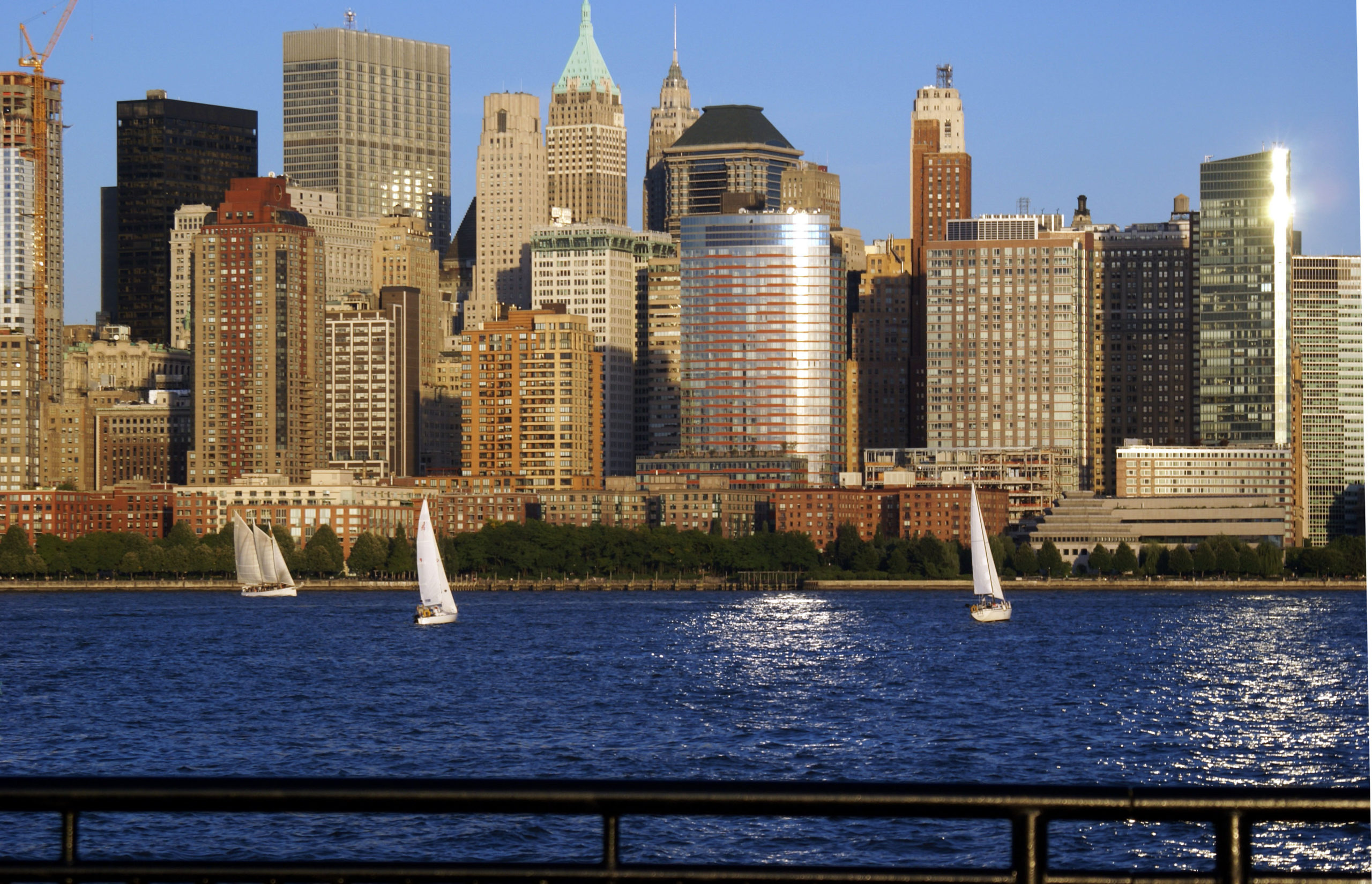 Διέρρευσε πετρέλαιο στον ποταμό Χάντσον