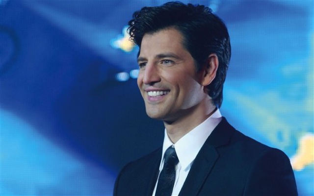 Πασίγνωστος σκηνοθέτης για τον Ρουβά και το «Άξιον Εστί»- ΒΙΝΤΕΟ