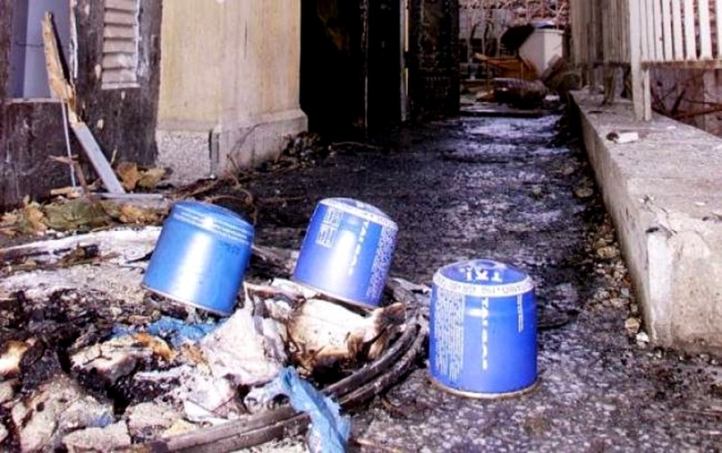 Από γκαζάκια προήλθε η έκρηξη στο Αίθριο Αμαρουσίου