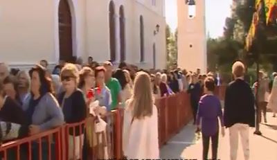 «Ουρές» πιστών για το προσκύνημα των ιερών λειψάνων της Αγίας Βαρβάρας- ΒΙΝΤΕΟ