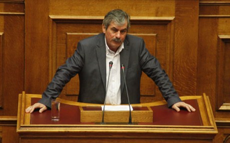 Πετράκος: Η Ελλάδα έχει τις δυνατότητες να βαδίσει και μόνη της