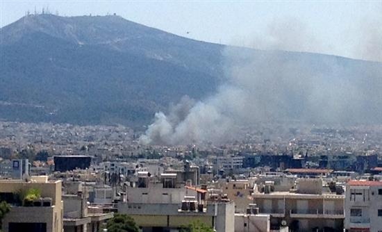 Η φωτιά στο ρέμα Χαλανδρίου – ΒΙΝΤΕΟ