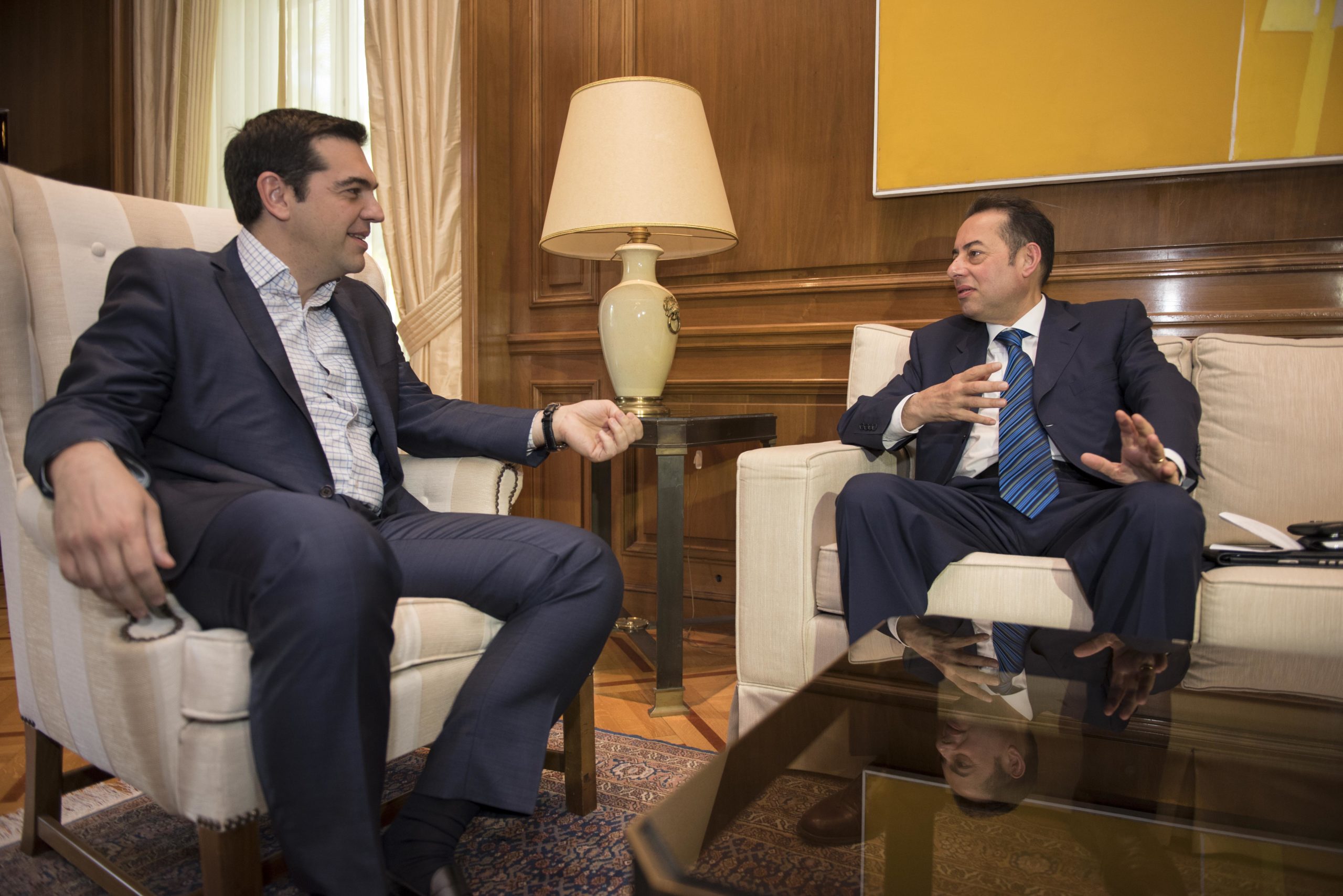 Συνάντηση του Πρωθυπουργού με τον Πιτέλα – ΦΩΤΟ