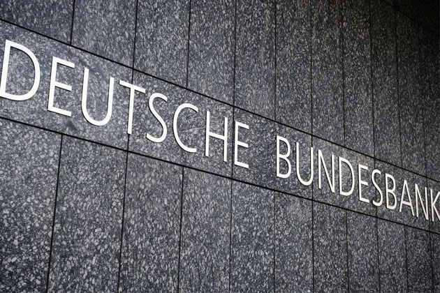 Bundesbank: Πιέζει με το πιστόλι της ρευστότητας