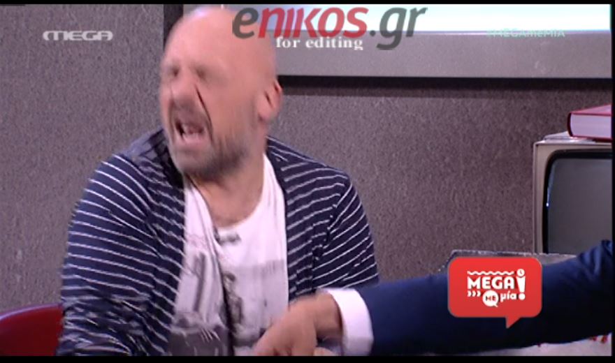 Έπεσαν χαστούκια μεταξύ Ουγγαρέζου και Μουτσινά – ΒΙΝΤΕΟ