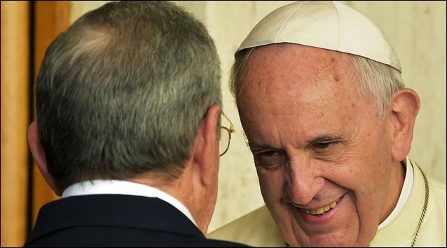 Γιατί ο Κάστρο εντυπωσιάστηκε από τον Πάπα – ΦΩΤΟ