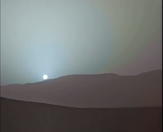 Τι χρώμα έχει το ηλιοβασίλεμα στον Άρη; – ΒΙΝΤΕΟ