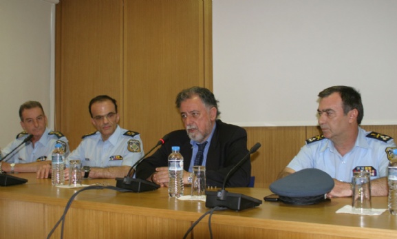 Πανούσης: Μακάρι η ΕΛΑΣ να έχει το δικό της ραδιόφωνο