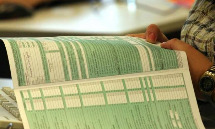 Με εμπόδια η υποβολή δηλώσεων