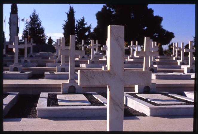 Το θρίλερ στο κοιμητήριο της Λαμίας- ΦΩΤΟ