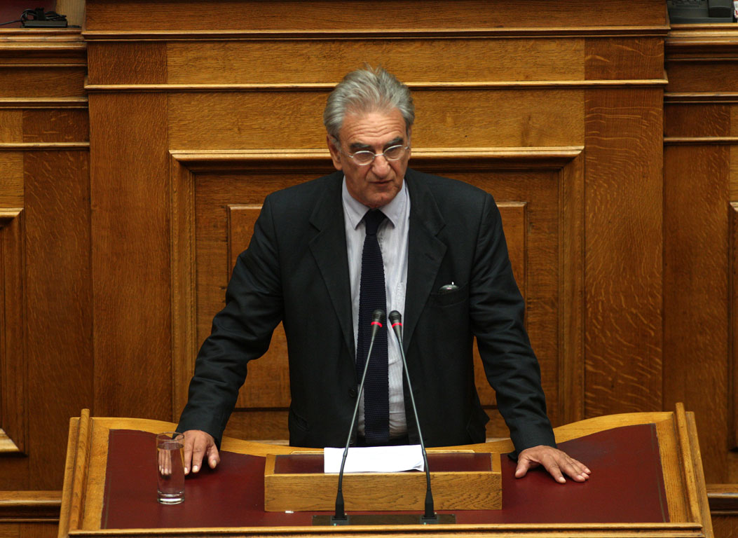 Λυκούδης: Θα δυσκολευτεί ο Τσίπρας να περάσει τη συμφωνία