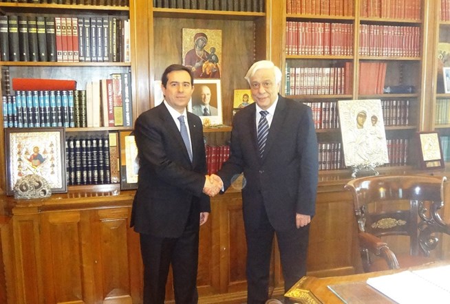 Ο Παυλόπουλος συναντήθηκε με τον Μηταράκη – ΦΩΤΟ