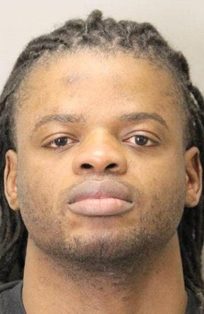 Ενώπιον του δικαστηρίου ο δολοφόνος των ομογενών