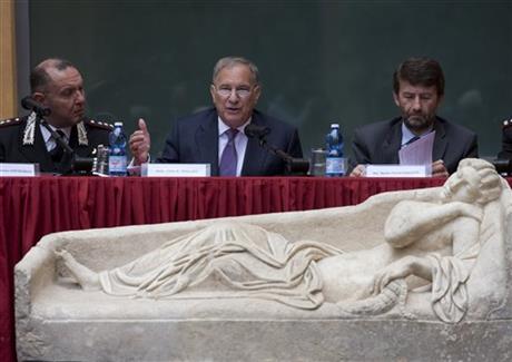 Οι ΗΠΑ επέστρεψαν κλεμμένα αρχαία στην Ιταλία – ΦΩΤΟ