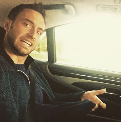 Ο νικητής της Eurovision με πατερίτσες – ΦΩΤΟ