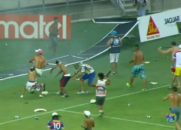 Σοβαρά επεισόδια σε αγώνα ποδοσφαίρου στη Βραζιλία – ΒΙΝΤΕΟ