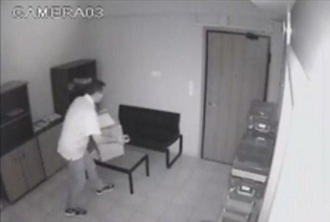 Προφυλακιστέος ο υπάλληλος ασφαλείας για την υπεξαίρεση μαμούθ